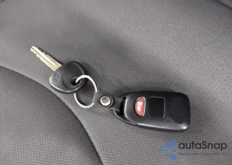 2010 Kia Soul + из США, поврежденный, VIN KNDJT2A24A7180115